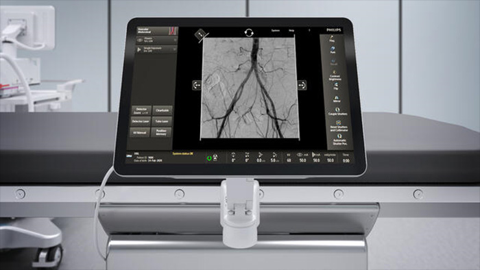 M&oacute;dulo de ecr&atilde; t&aacute;til junto &agrave; mesa