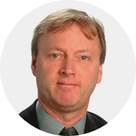 Dr. Jan W. Casselman, Presidente do departamento de radiologia, que d&aacute; um webinar sobre o Compressed SENSE da Philips