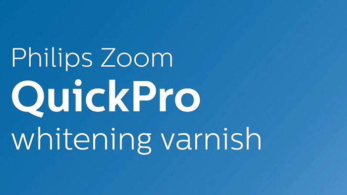 Demonstra&ccedil;&atilde;o do branqueamento com o verniz Philips Zoom QuickPro