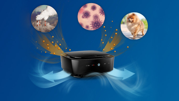 A tecnologia de filtragem exclusiva Philips SelectFilter Plus, que conta com um pr&eacute;-filtro integrado, remove micr&oacute;bios nocivos (como v&iacute;rus e bact&eacute;rias) de forma r&aacute;pida e eficaz bem como part&iacute;culas ultrafinas com tamanho de 0,015&nbsp;&micro;m* existentes no habit&aacute;culo do autom&oacute;vel, como as PM2.5. Com uma taxa de purifica&ccedil;&atilde;o de ar (CADR) de 20&nbsp;m3/hora para PM2.5, 50% de um sedan ou SUV padr&atilde;o &eacute; filtrado em apenas 6&nbsp;minutos. N&atilde;o s&oacute; remove as part&iacute;culas nocivas como tamb&eacute;m remove o fumo de cigarros e o p&oacute;, para que possa respirar um ar fresco e limpo.